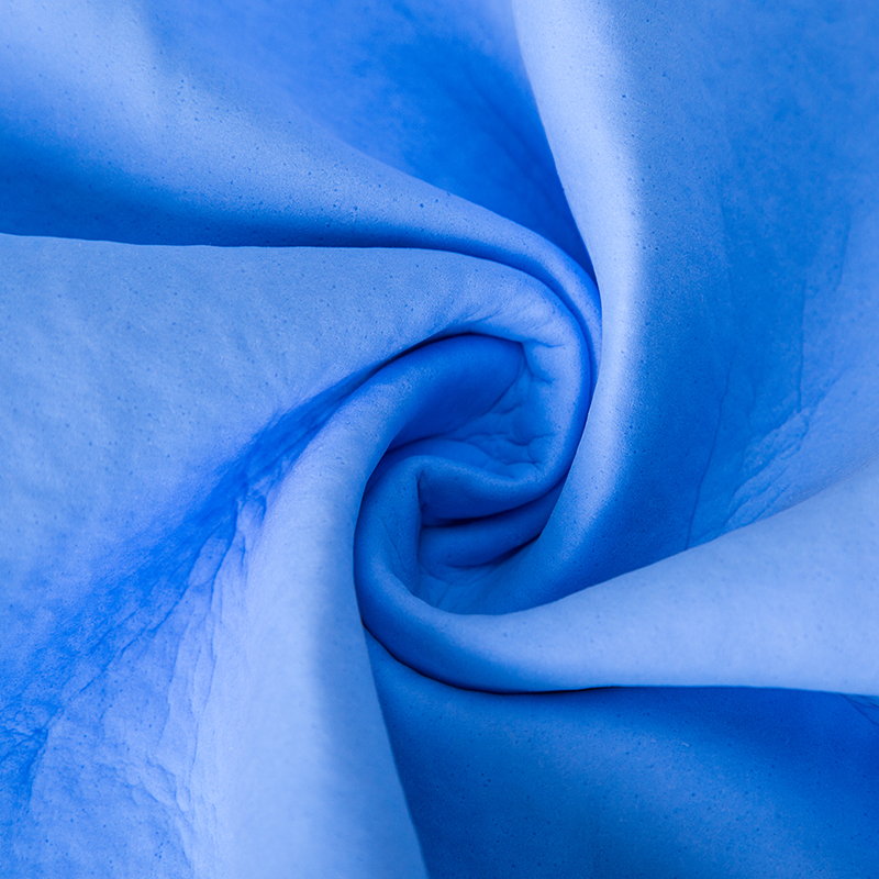 Blue PVA cooling towel super dry fabric detail