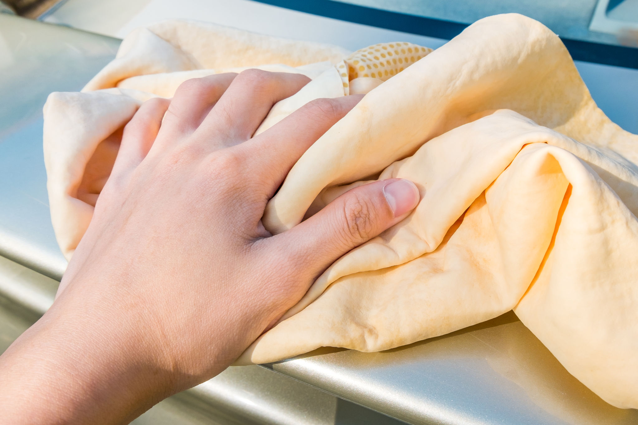Yellow PVA chamois cleaning cloth